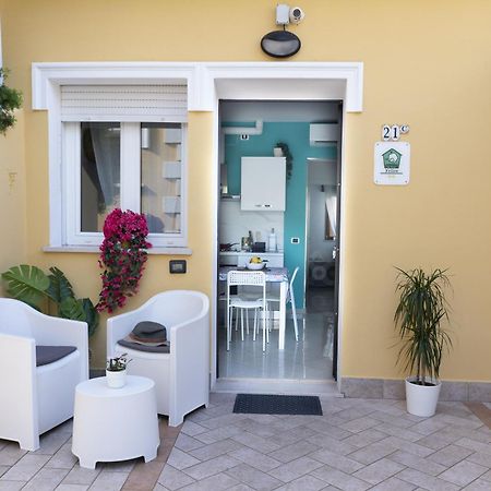 Residence Yellow Rimini Exterior foto